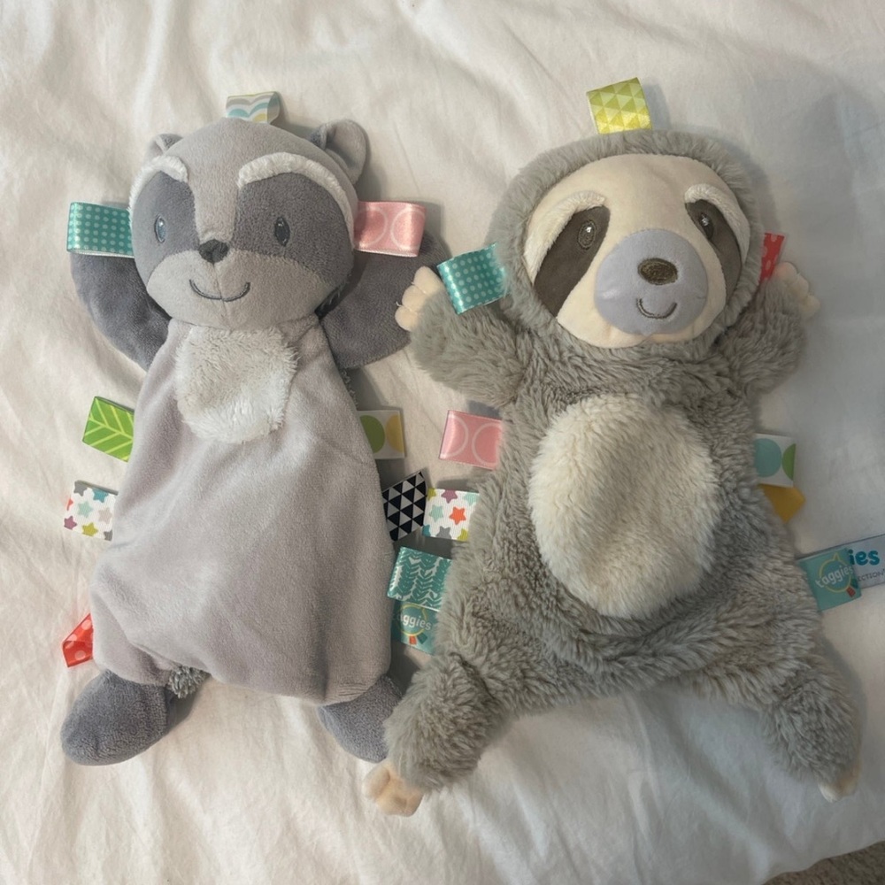 2 Taggies Sloth and Racoon